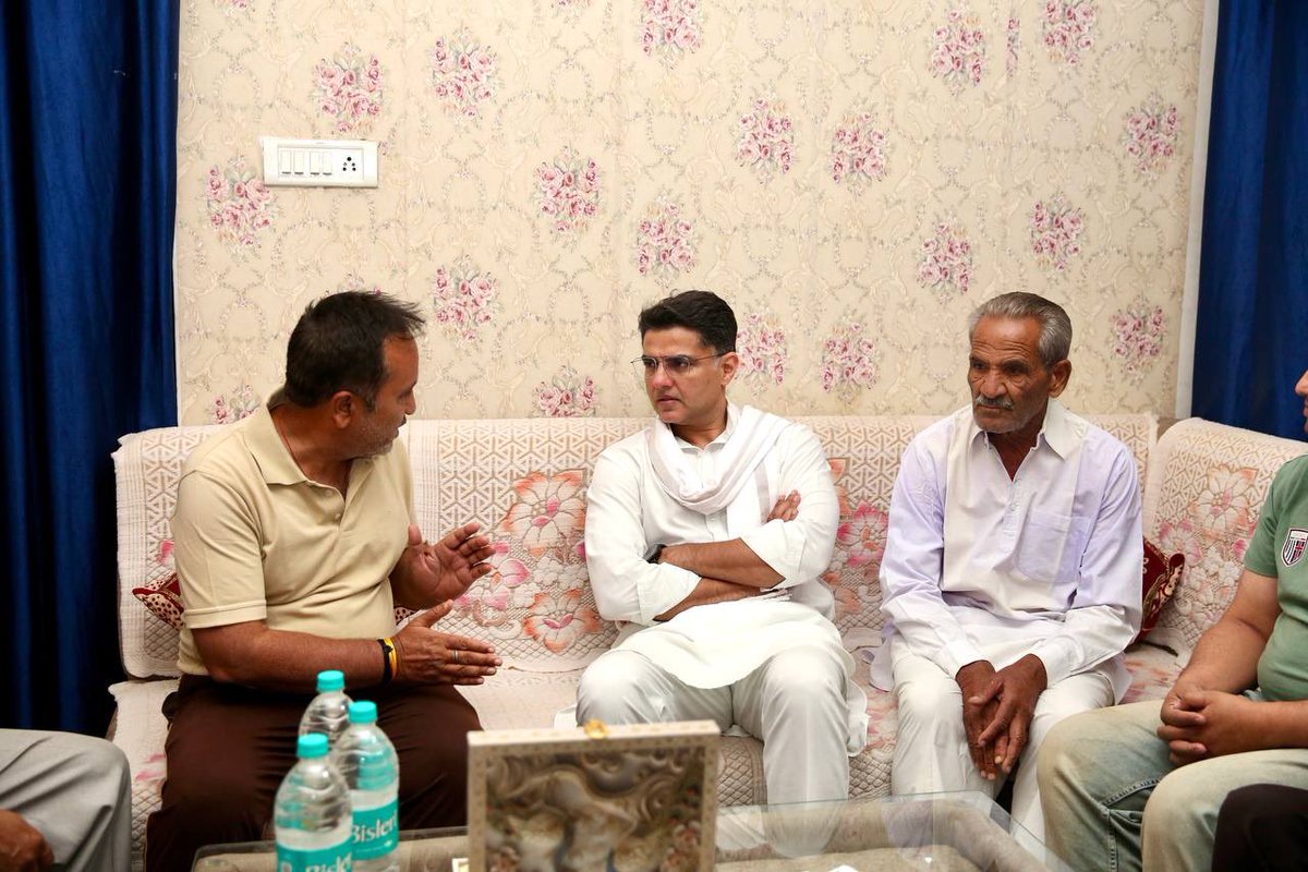 SachinPilot tweet picture