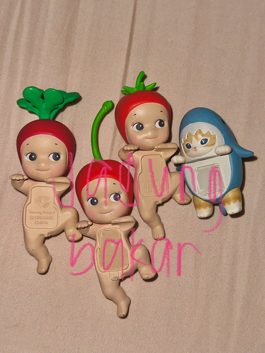gabioioo's tweet photo. wts sony angel/ mofusand hippers
- raddish: 190k (used)
- tomato: 190k (used)
- cherry: 300k (bew)
- shark mofu: 200k (new)

all are negotiable, hmu on dm for further questions!! 🫰🏼🩷 https://t.co/9MTo5RXm4C