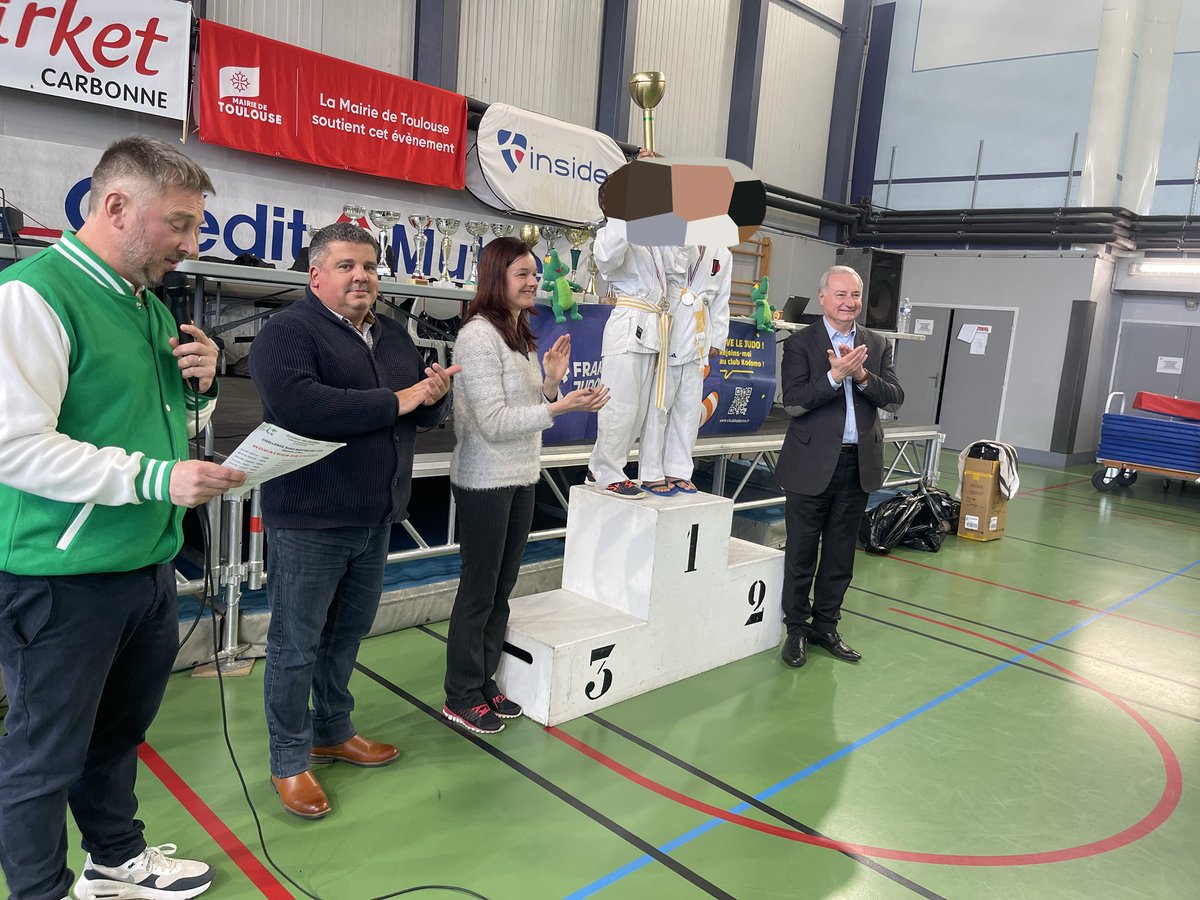 Présents cet après-midi au Challenge André Barthélémy 2025 aux Pradettes !

Avec le Maire de Toulouse <a href="/jlmoudenc/">Jean-Luc Moudenc</a> et ma collègue <a href="/juliepharamond/">Julie PHARAMOND</a> nous avons eu le plaisir de participer à cet événement organisé par le Club de Judo Sambo des Pradettes. Un beau moment de sport, de