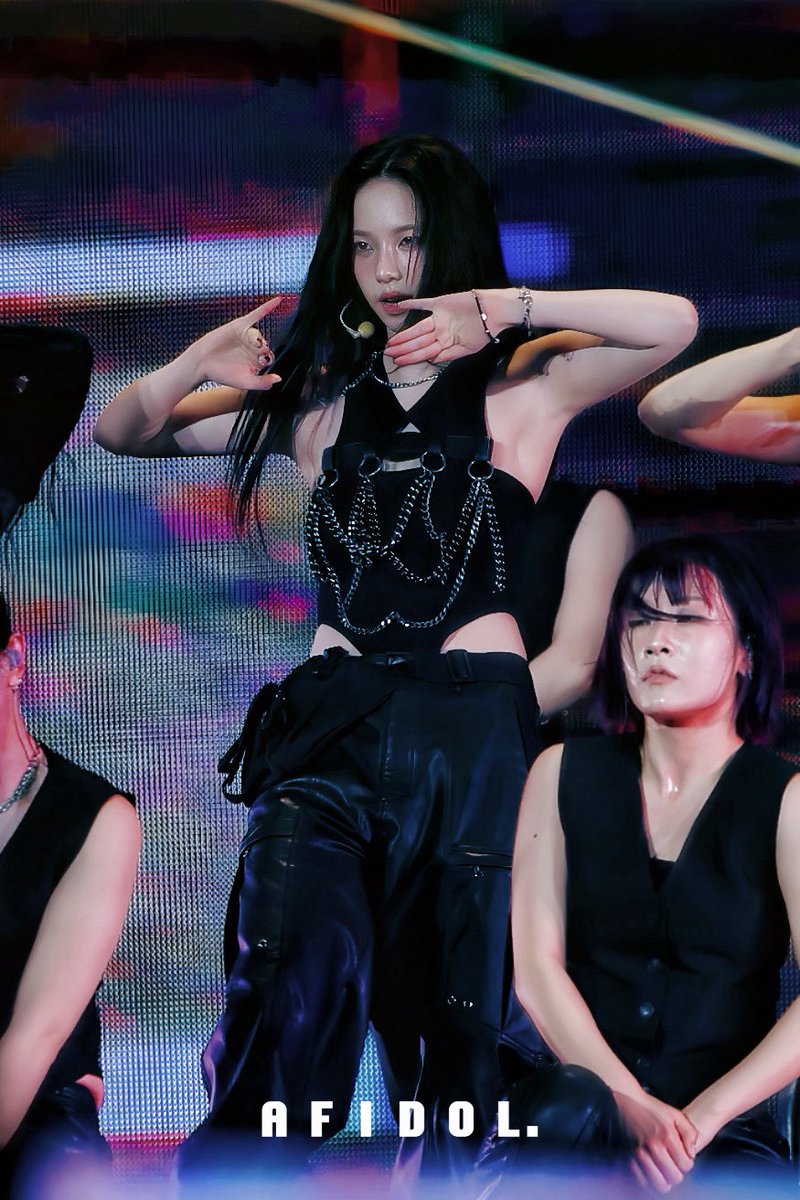 afidol_'s tweet photo. 250315 에스파 월드투어 앵콜콘 DAY1

카리나

 #에스파 #aespa #카리나 #Karina https://t.co/QeZSoFQ7E9