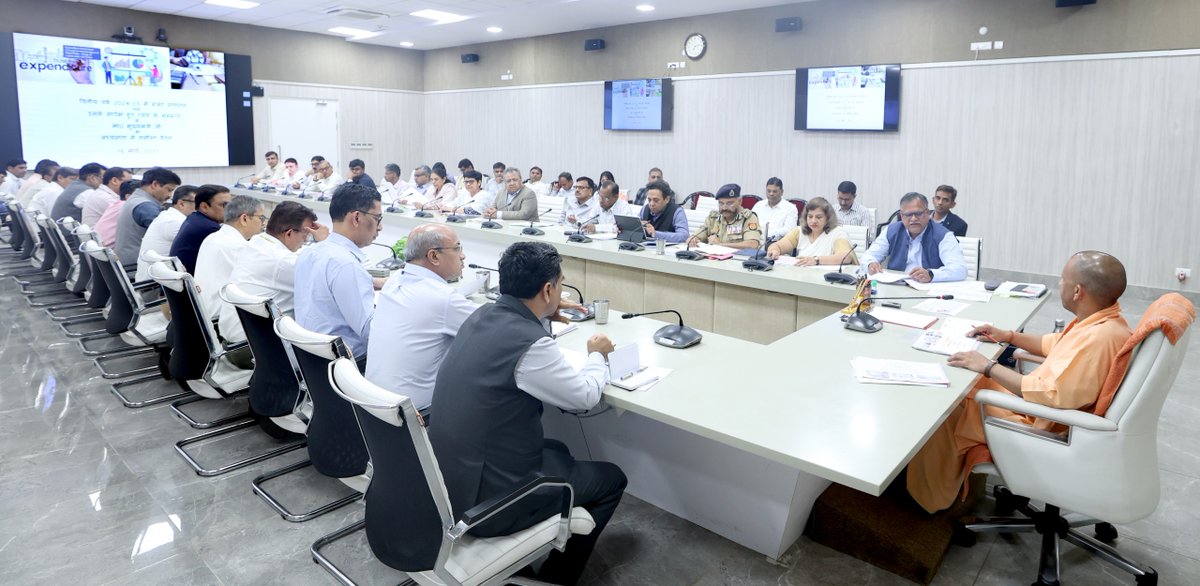 myogioffice's tweet image. निर्माणाधीन राज्य विश्वविद्यालयों के निर्माण कार्य की थर्ड पार्टी ऑडिट कराई जाए।
गुणवत्ता से समझौता नहीं होना चाहिए: मुख्यमंत्री श्री @myogiadityanath जी महाराज