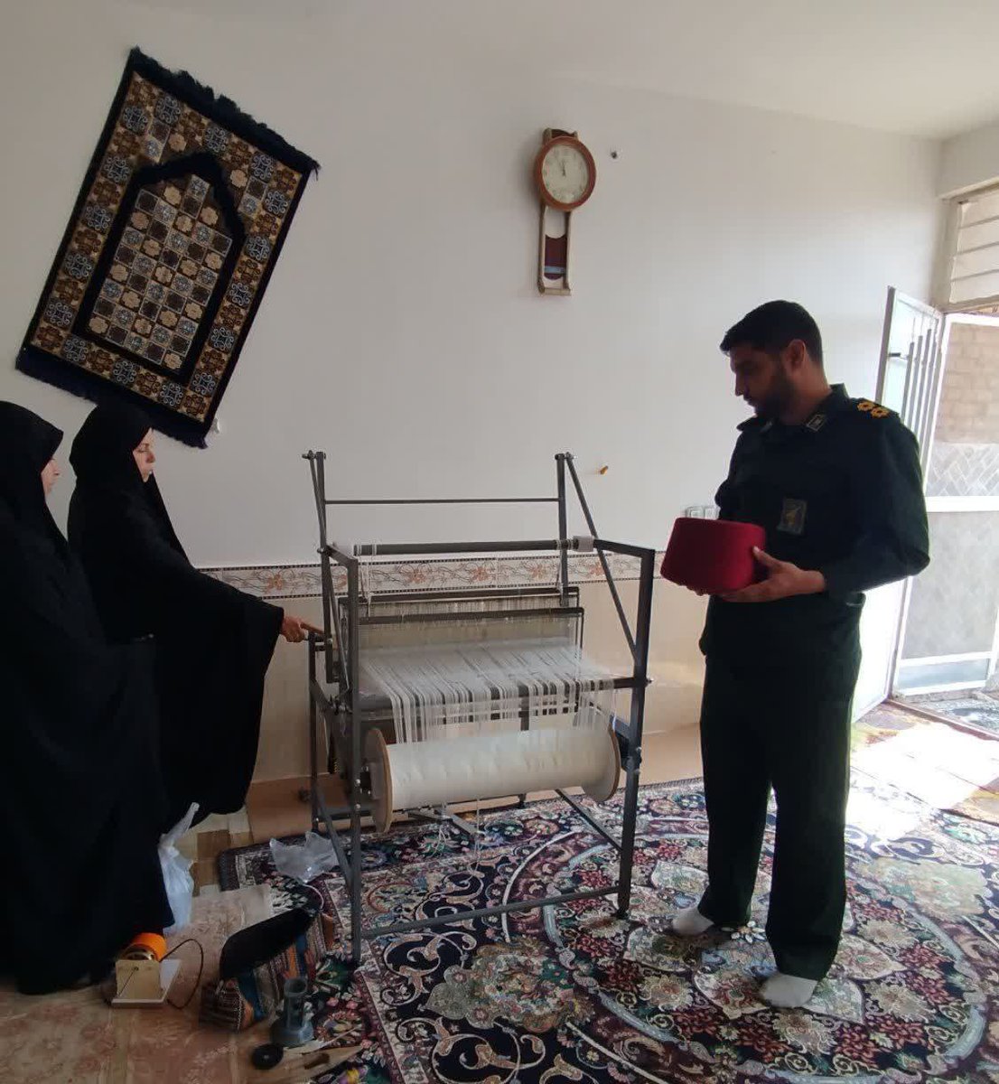 جهاد یعنی بی‌منت خدمت کردن؛ یعنی فاطمی زندگی کردن

#فرمانده_جهادگر