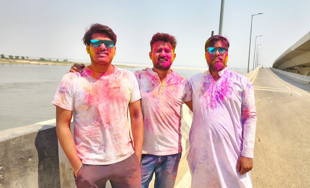 Ashutosh264's tweet photo. #Holi2025🔫❤️💚💛 ~03 https://t.co/SzYMWDPy9u