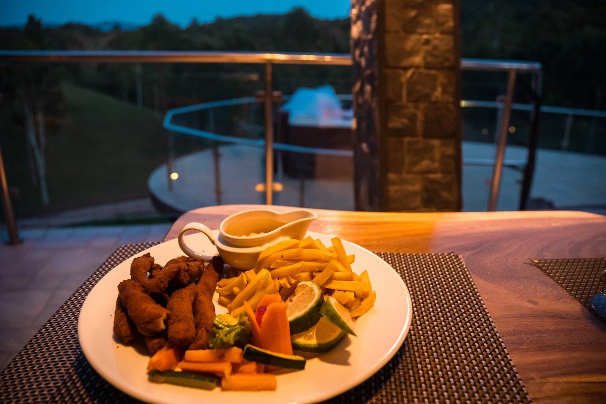 Kyangabi_Resort's tweet photo. A perfectly lit evening with a snack. Winding down the weekend in style!✨🍽️

https://t.co/m88IUDSBNc

#VisitKyangabi
#ExploreUganda https://t.co/flhHL3I6GQ