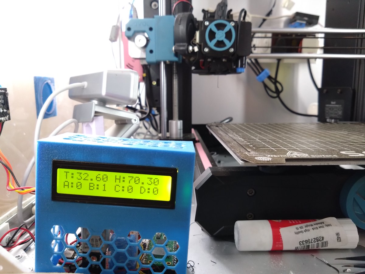 arka_bhowmick's tweet photo. @Sovol3d Modded Sovol SV06 (1/2)
1. Klipper + 5" Display
2. Custom Enclosure – Aluminum, acrylic & 3D-printed parts
3. Raspberry Pi Pico – Temp & humidity monitoring, controls 4 appliances (remotely & via rotary encoder)
4. Camera – Live print monitoring
#SV06 #MODITYOURWAY #SOVOL https://t.co/p3MYPHuL1T