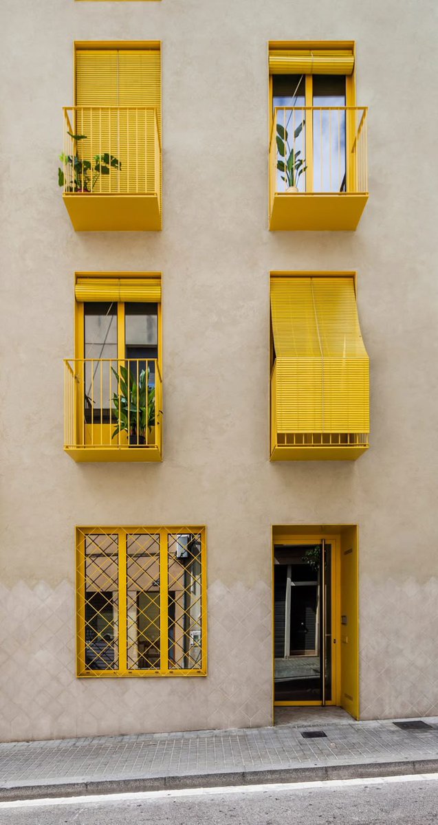 4AAAAart's tweet photo. Seven Lives apartment block by Anna and Eugeni Bach https://t.co/iboxg4Kv4Y