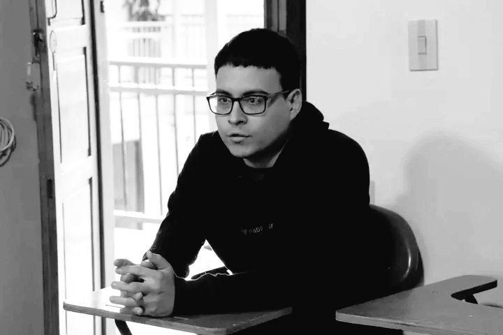 FunSumapaz's tweet photo. Rechazamos el asesinato de Federico Hull Marín, personero de #Entrerríos, su cuerpo fue hallado sin vida en una vivienda en el barrio #Laureles de la ciudad de #Medellín. Las autoridades deben esclarecer este crimen y dar con los responsables. https://t.co/YTAiD53Fwo