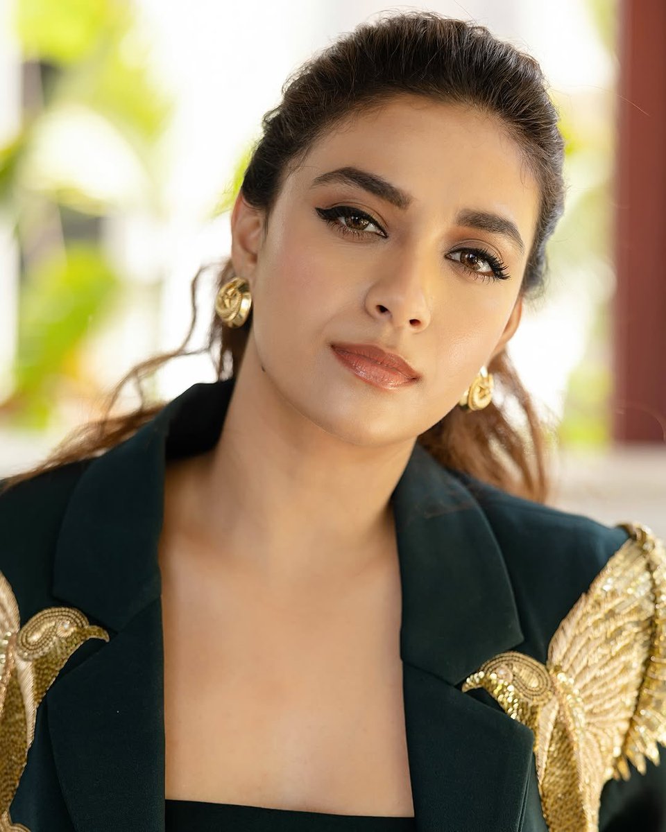 RISING STAR KS Fanzz tweet media