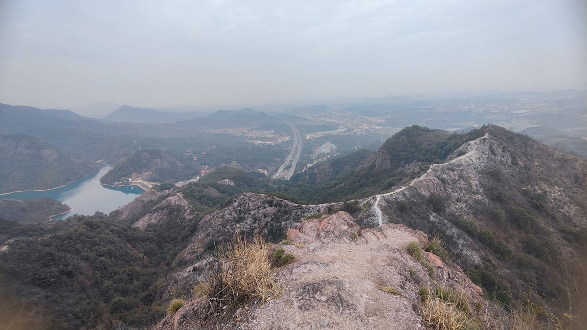 yulei123's tweet photo. go hiking, enjoy weekend… https://t.co/fZYhof9WjZ