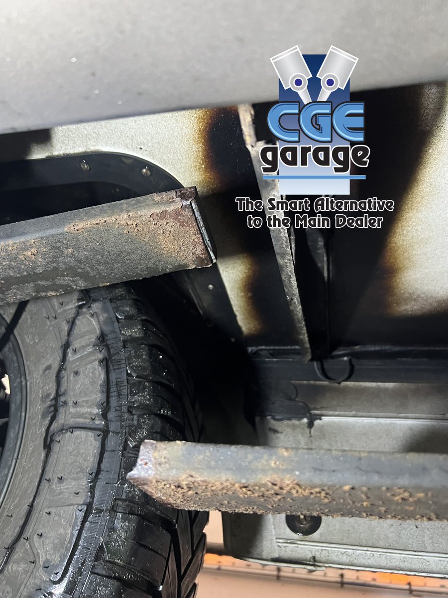 CgeGarageDyce's tweet photo. Has your Motorhome broken a leaf spring? This recent motorhome had both rear leaf springs broken. Repaired @CgeGarageDyce 01224772329 or visit https://t.co/e0H3nvEIzI
#motorhomeservice #carservice #van #camper #carrepair #motorhomemot #brokenleafspring #aberdeen #dyce #tyre https://t.co/U5WSBFYNR8
