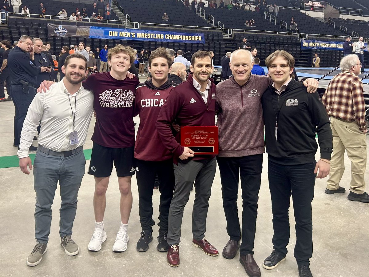 UofCWrestling's tweet photo. Get a look at Sean Conway on the podium, and congrats to Coach Gentry on winning Rookie Coach of the Year!

#MaroonMade https://t.co/qUOXx6DBiN