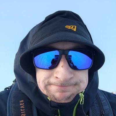 ты читаешь надю еву-01 🪿 tweet media
