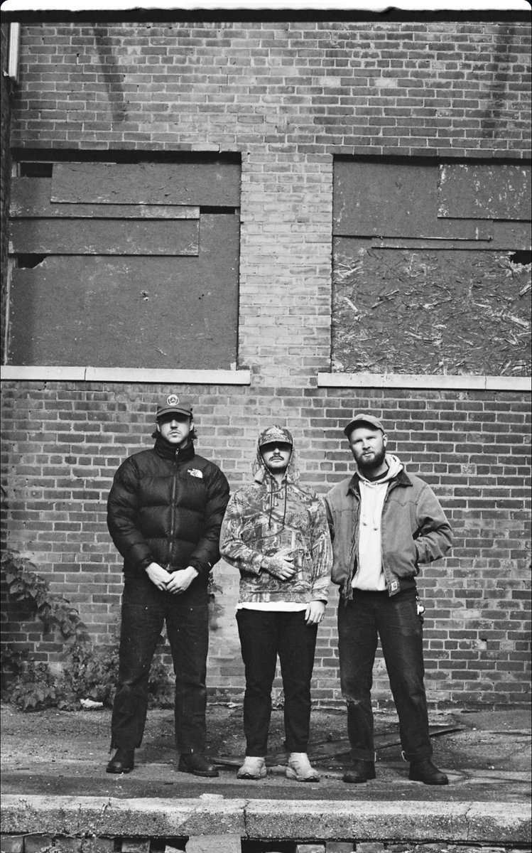 LOCKSTEP tweet media