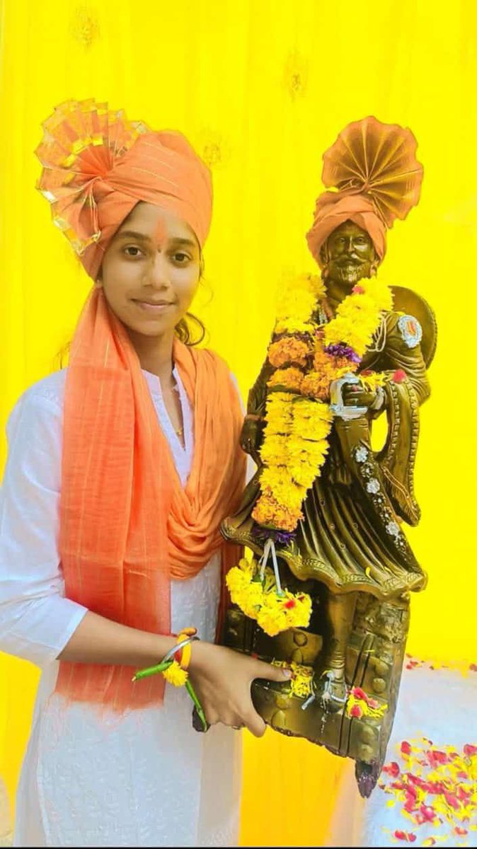 sanatan_kannada's tweet photo. ಸ್ವಾತಿ ಎನ್ನುವ ಹಿಂದೂ ಹುಡುಗಿಯನ್ನು ಹತ್ಯೆ ಮಾಡಿದ ನಯಾಜ್ ಎನ್ನುವ ನರರೂಪಿ ರಾಕ್ಷಸನ ವಿರುದ್ಧ ಯಾಕೆ ಸಮೀರ್ ಆಗಲಿ ಇಲ್ಲವೇ ಹವ್ಯಕ ಪುಂಗಿಯಾಗಲಿ ಯಾವುದೇ ಪೇಯ್ಡ್ ವಿಡಿಯೋ ಮಾಡಲಿಲ್ಲ? ವಿಧಾನಸೌಧಕ್ಕೆ ಬಾಂಬ್ ಇಟ್ಟ ದೇಶ ದ್ರೋಹಿ ಮಾತಾಡುತ್ತಿಲ್ಲ? ಎಲ್ಲಿದ್ದಾರೆ ಜಾತ್ಯತೀತ ಎಂದೇಳಿಕೊಳ್ಳುವ ಹಿಂದೂ ದ್ರೋಹಿಗಳು.
#justiceforswathi https://t.co/ZkNq10PfMJ