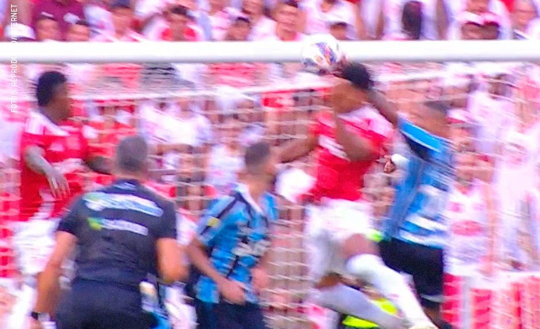 Liberado o bloqueio no futebol?