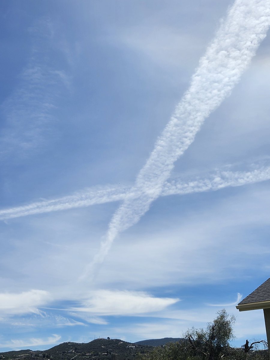 Bombing the shit out of me rn. 30 miles east of downtown San Diego!