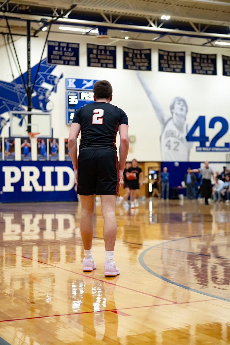 cjschmitz223's tweet photo. Junior SZN 🏀✅
17.1 PPG
496 Pts
67 3PM
4.3 RPG
2nd Team All-Conference https://t.co/0qSKWw9OWJ