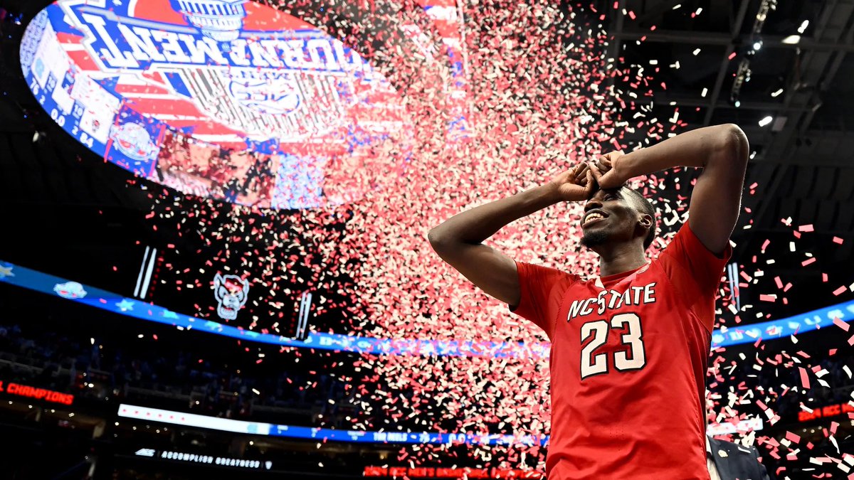 BarstoolPack's tweet photo. One year ago, today… https://t.co/M57Z6ReDt2