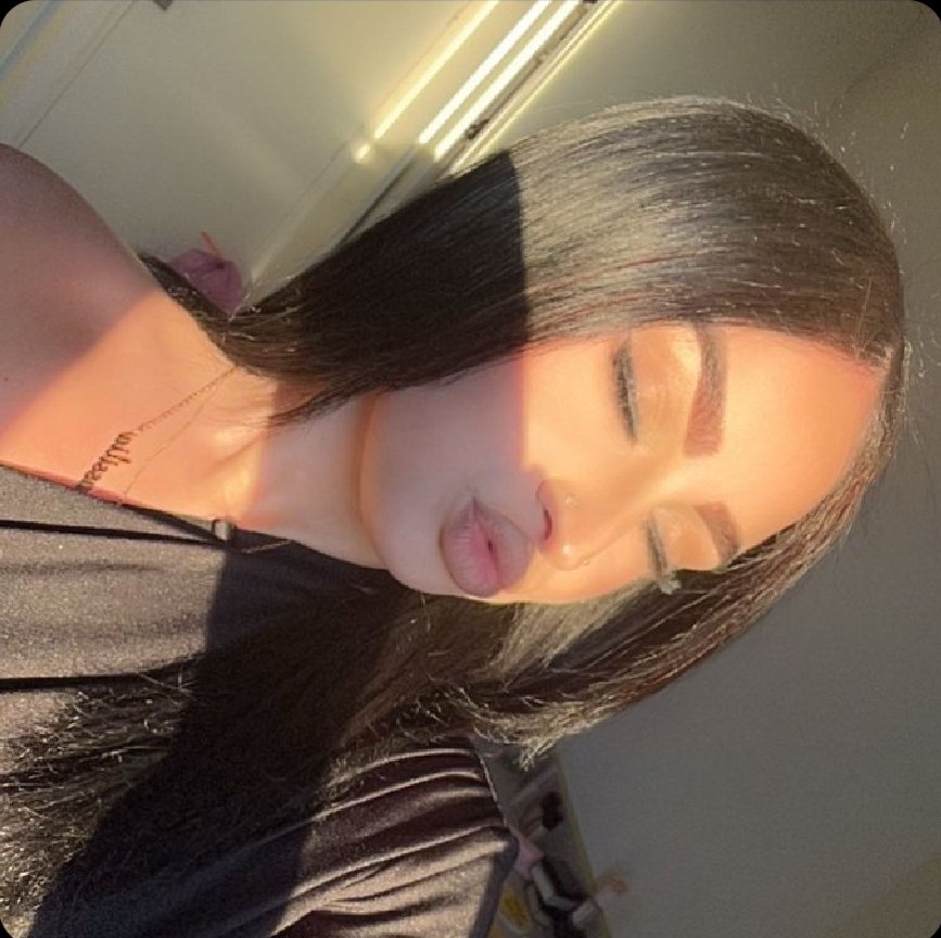 Sabrina_4121's tweet photo. G besoin d'un soumis a defoncer
#moneyslave #findom #paypig #soumis https://t.co/u5xcb5uqrG