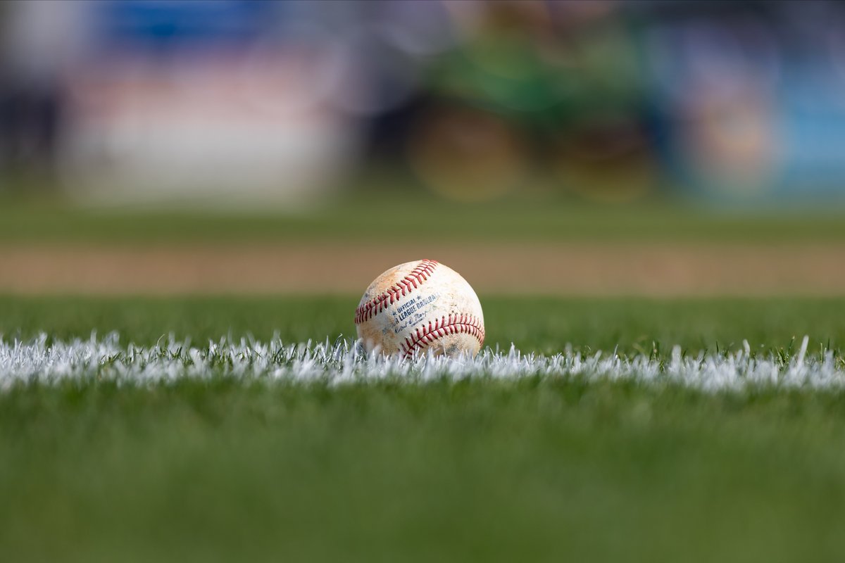 MLB's tweet image. thinking about u 😍