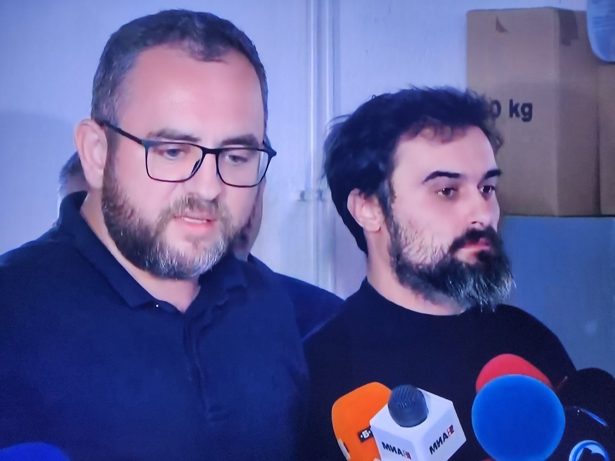 👇 Сите бараме информации и одговорност. Само Мечка Инфомакс, како мршојадец, бара бомбастични наслови за смртта од оваа болна трагедија🎤😡
