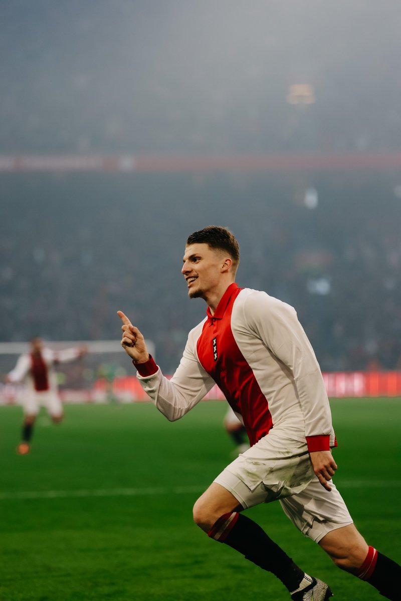 AFCAjax's tweet photo. My Gaaei 😎 https://t.co/h2De1WVzxx