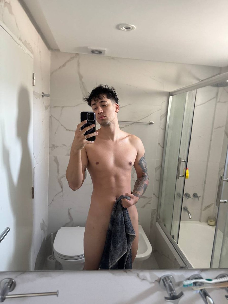 RT then check ur DM to see a surprise