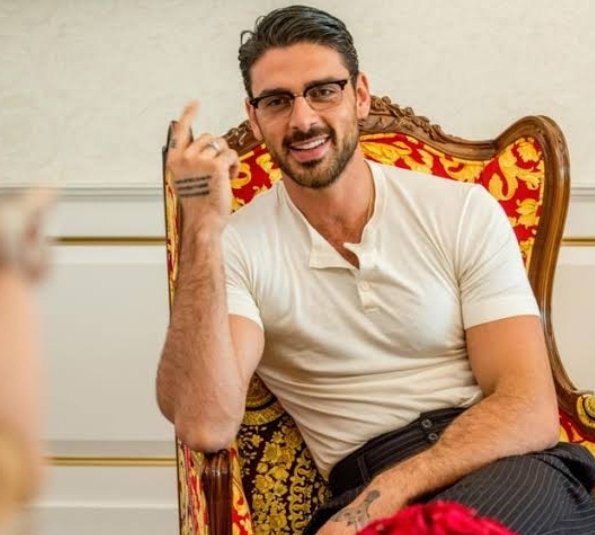 Beauti of a man always needs beautiful woman could that be you 🫵🫵🫵🫵🫵🫵🫵🫵