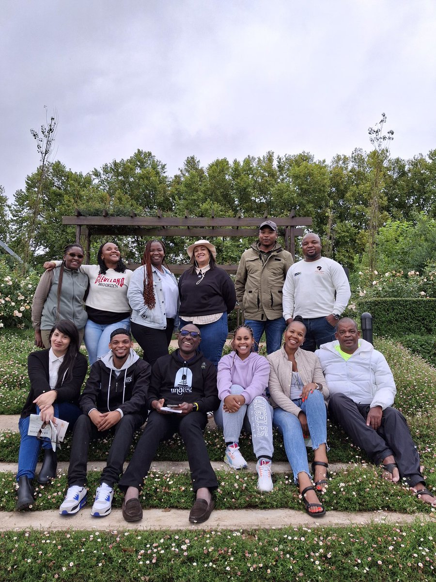 VisitKZN's tweet photo. Our #kzntravelacademy ended the day off at the stunning @BrahmanHills ❤️ Enjoying the gardens and learning just how magical our Midlands area is.
#visitkzn #eastermagicinkzn #midlandsmeander https://t.co/T3zhZgvNRp