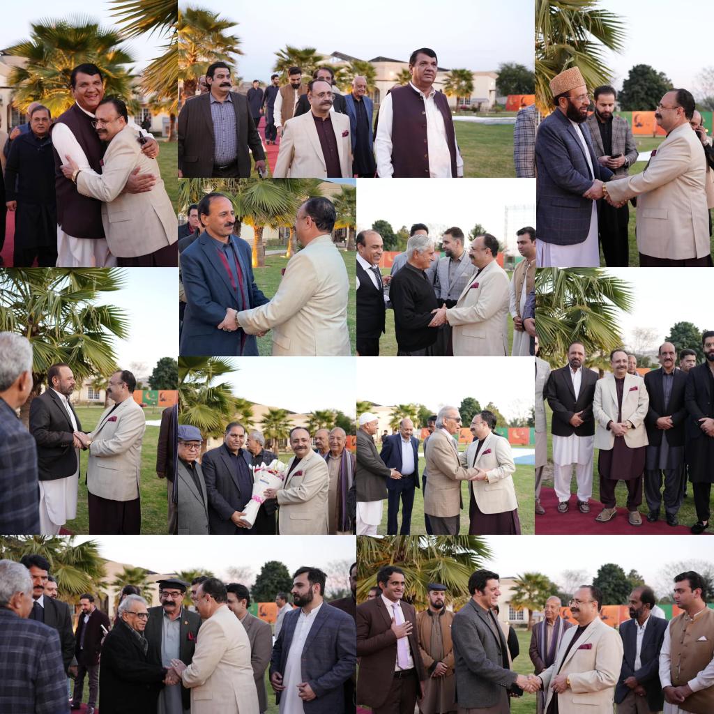 umerabdull30928's tweet photo. اسلام آباد:سابق وزیراعظم سردار تنویر الیاس خان کی طرف سے اپنی رہائش گاہ پر پر تکلف افطار ڈنر کا اہتمام،وزیر امور کشمیر انجنئیر امیر مقام،وفاقی وزیر سردار محمد یوسف،صدر PMLN Ajk شاہ غلام قادر،صدر PPP AjK چوہدری یاسین سمیت دیگر اہم سیاسی و سماجی شخصیات کے کی شرکت۔
@SardarTanveerI https://t.co/FaxJkqhrd6