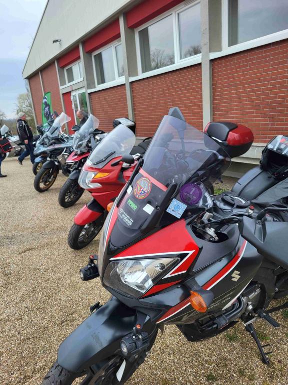 FFMC_57's tweet photo. Fin de notre Conseil de Région pour le Grand Est.
Merci à tous pour votre participation et pour ces échanges fructueux.
#FFMC #ffmc57 #balancetoncentre #boycottct2rm #ctmoto @awacsffmc #boycottctmoto #nonauctmoto #moto #motos #motards #2rm https://t.co/QuQhShDDkp