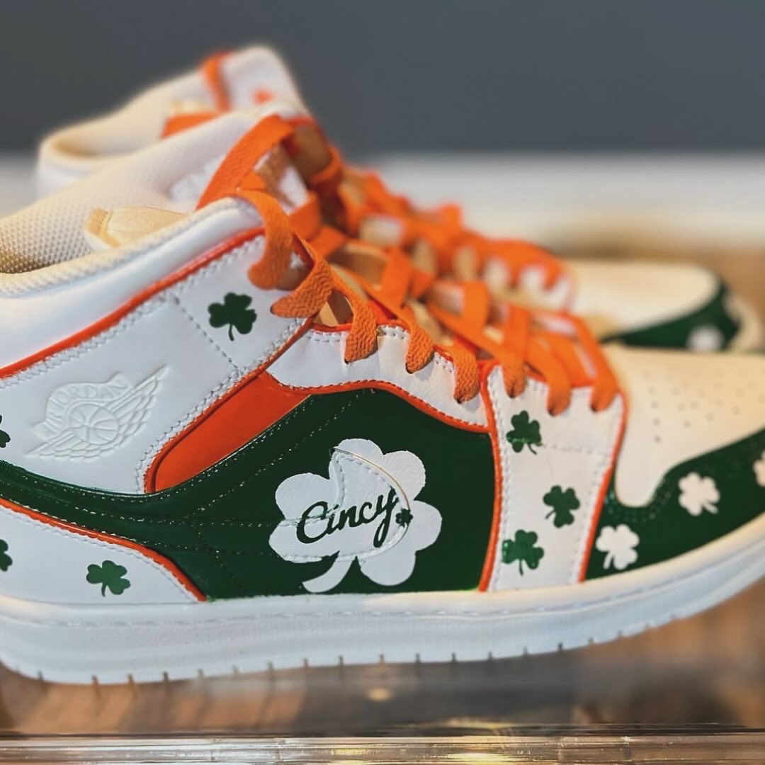 The Cincy Hat by Ted Karras tweet media