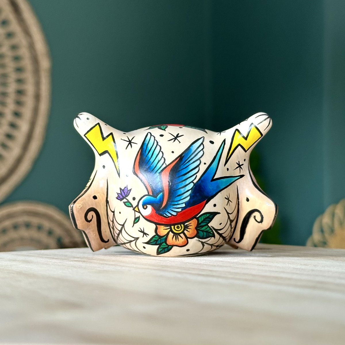 New traditional tattoo styled Cubone skull piece! 🥀🌼⚔️💔💎

I’m so happy with this one, I don’t want to part with it 🥲 

I will be trading at north west card show in Liverpool next weekend! 
My hand painted cubones will be there ✨