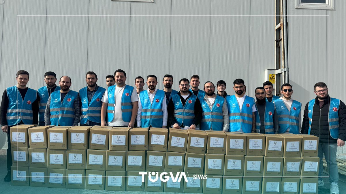 tugvasivas's tweet photo. 📍 TÜGVA Sivas İl Teşkilatı olarak bugün yine sahadaydık!

Ramazan’ın bereketini paylaşmak ve kardeşlik ruhunu yaşatmak için Destek Koordinatörlüğümüzün organizasyonuyla 60 haneye misafir olduk.
#TÜGVASivas https://t.co/T5Hq0oAxfk