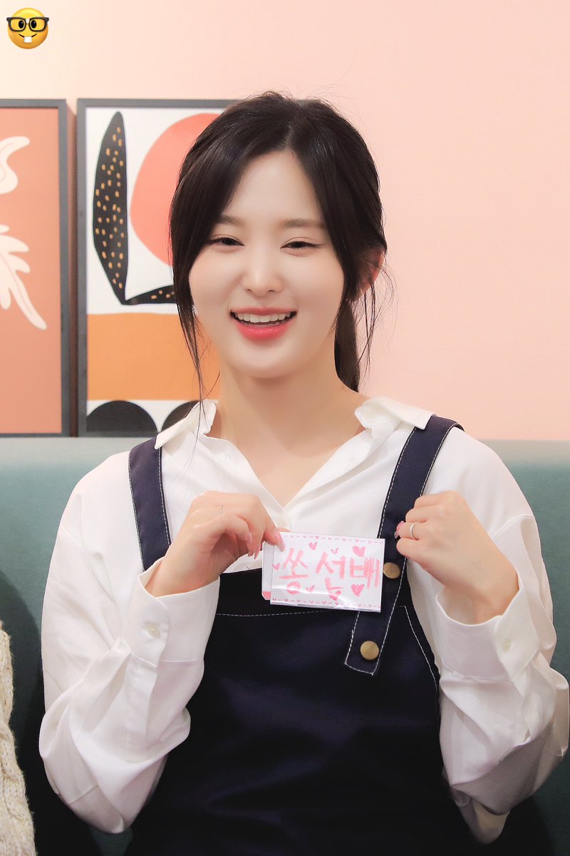 피리 tweet media