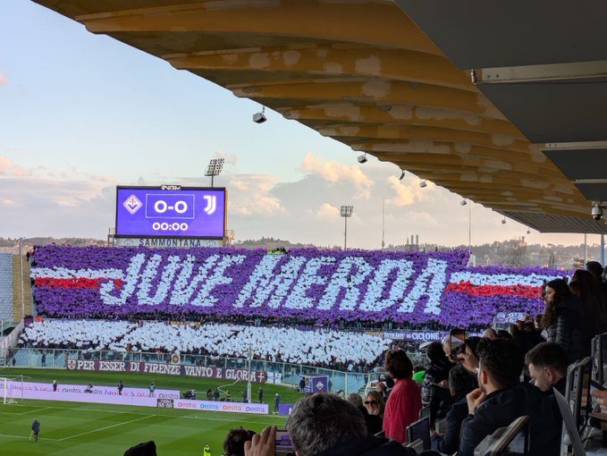 El Partidazo de COPE (@partidazocope) on Twitter photo 😳 El mosaico con el que la afición de la <a href="/acffiorentina/">ACF Fiorentina</a> ha recibido a su equipo contra la <a href="/juventusfc/">JuventusFC</a>
🤭 Se entiende el mensaje...
📻 #PartidazoCOPE 😳 El mosaico con el que la afición de la <a href="/acffiorentina/">ACF Fiorentina</a> ha recibido a su equipo contra la <a href="/juventusfc/">JuventusFC</a>
🤭 Se entiende el mensaje...
📻 #PartidazoCOPE