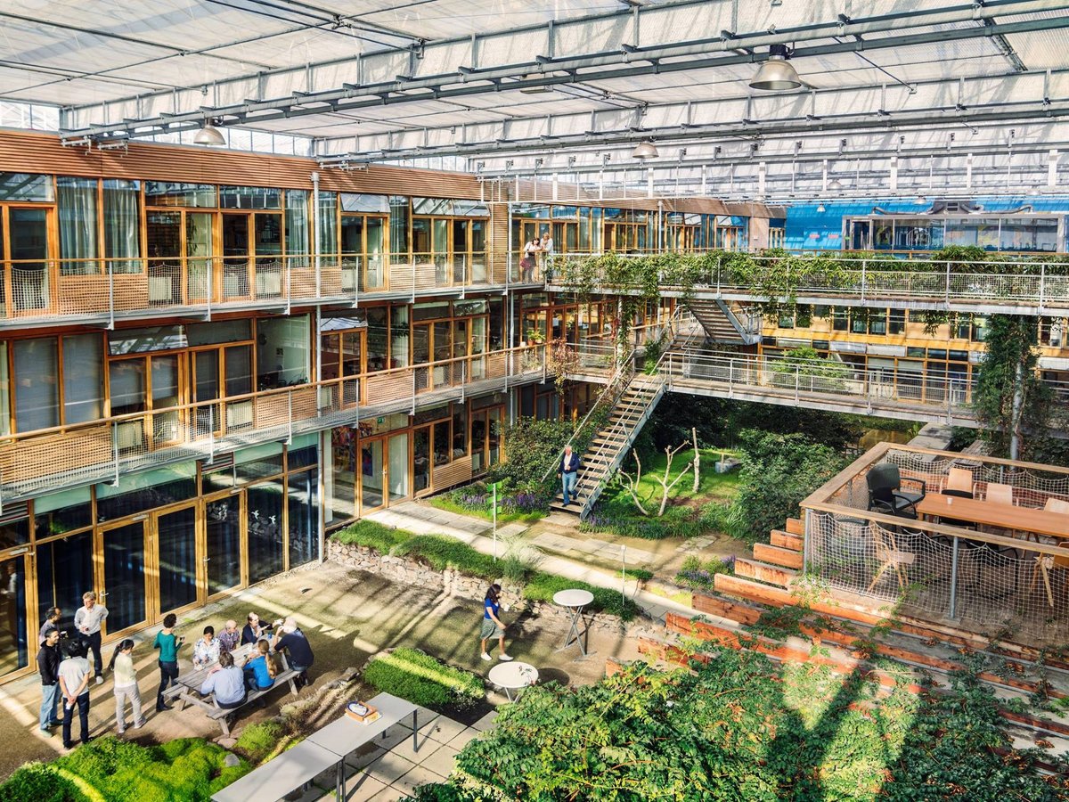 We're offering a fully funded PhD at the intersection of #ML/#AI and the life sciences with a focus on sustainability and chemistry.

You'll work at WUR in NL, ranked #3 in environ. sciences, #1 in agricultural science, #38 in life sciences (QS).

Apply:
wur.nl/nl/vacature/ph…