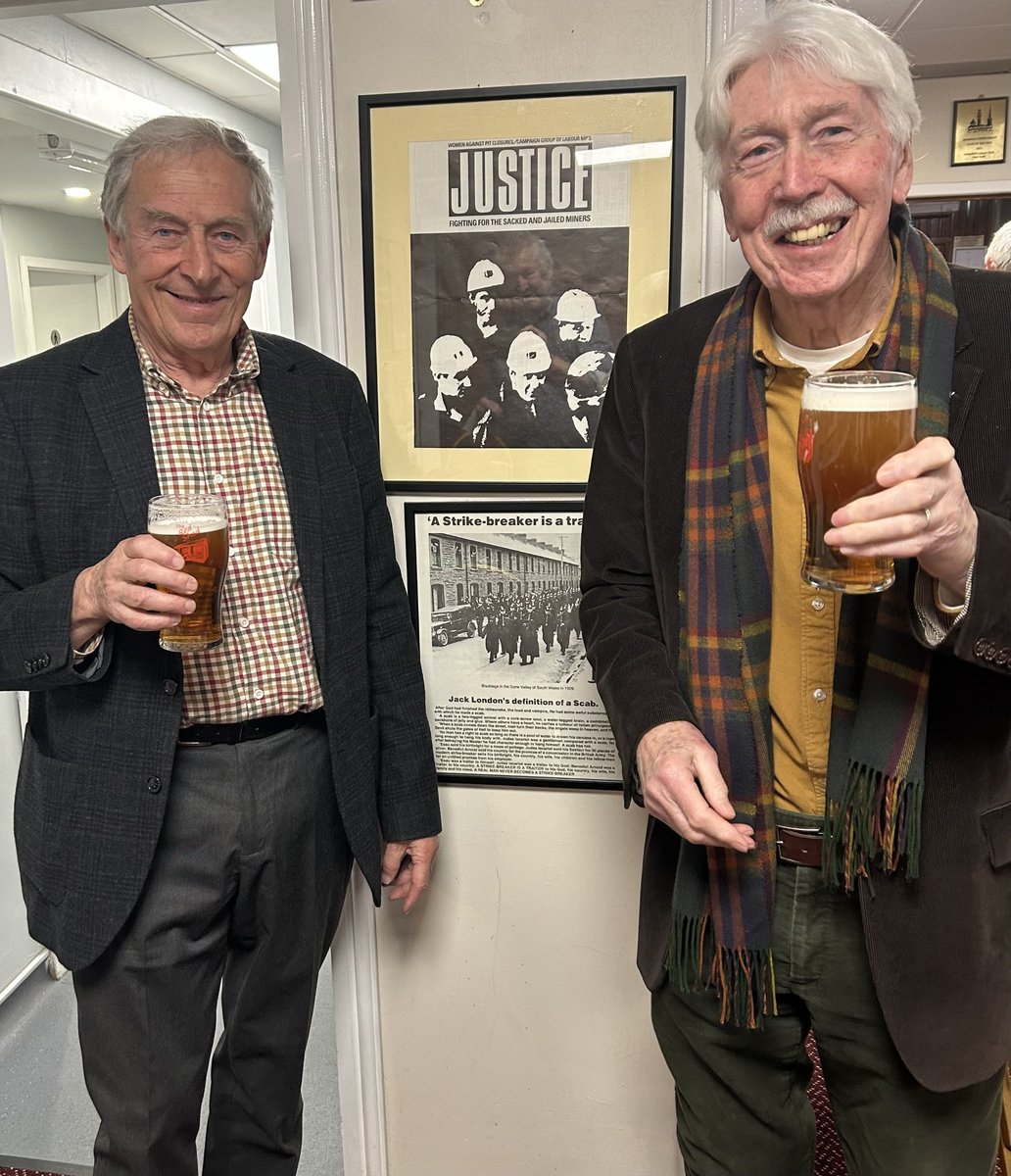 campaign_and's tweet photo. Good  session at the Red Shed in Wakefield yesterday on The Art of Class War.  Thanks Tracy for organising it. Great to see Ian Clarkson there. Nick  Jones and I had a pint of Youngs bitter after the session - very nice. https://t.co/YbVgz3rTzi