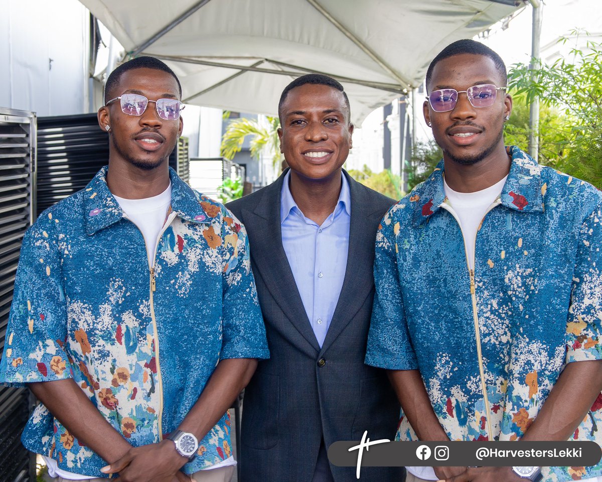 pastorbolaji's tweet photo. S-U-N-D-A-Y was RAW 💥💥💥💥🔥🔥🔥🔥! 

Prayer + word + worship + connection = Harvesters

Connected with some cool 😎 Jesus , single boys and girls ! 🧒

How was service today? https://t.co/Y5hUXkl8m1