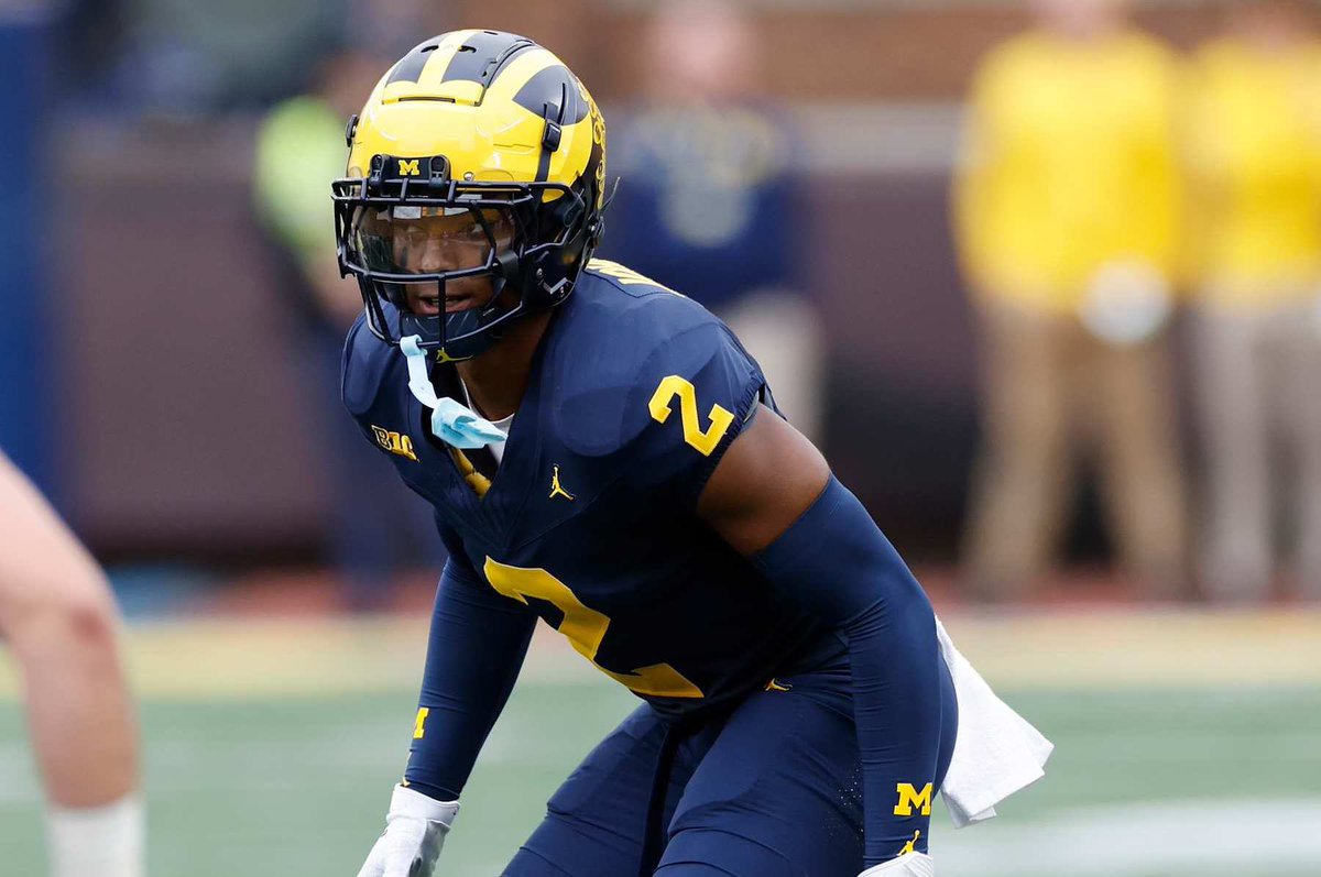 Imagine a Cornerback room of Jalen Ramsey, Asante Samuel Jr., and Will Johnson 😍#GoFins