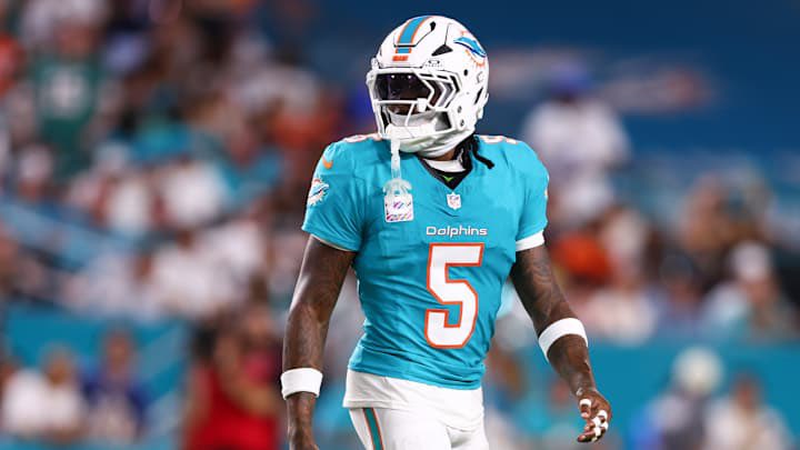 iamtylertnt's tweet photo. Imagine a Cornerback room of Jalen Ramsey, Asante Samuel Jr., and Will Johnson 😍#GoFins https://t.co/1NwNiRGk8v