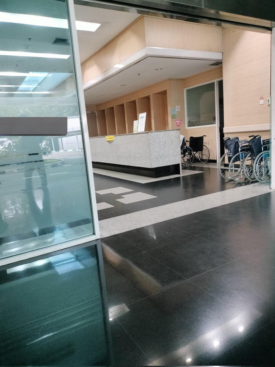 achelcs's tweet photo. Si baby dirawat selama 17 hari diruangan NICU. Tepatnya di tanggal 17 Feb udah dibolehin pulang, sempet KMC dulu dan skrining kesehatan si baby. Alhamdulillah, terima kasih banyak anakku udah berjuang bareng ibu, kamu hebat! 🥹🤍

(Struggle juga untuk kasih Asi, karna seret) -c https://t.co/EoXr6Zxmc5