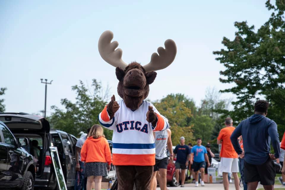 Are you registered for our Accepted Student Day on March 22nd!?

Meet faculty, current students and staff! Check out our awesome campus and see yourself at Utica! 

Click the 🔗 in our bio to register!