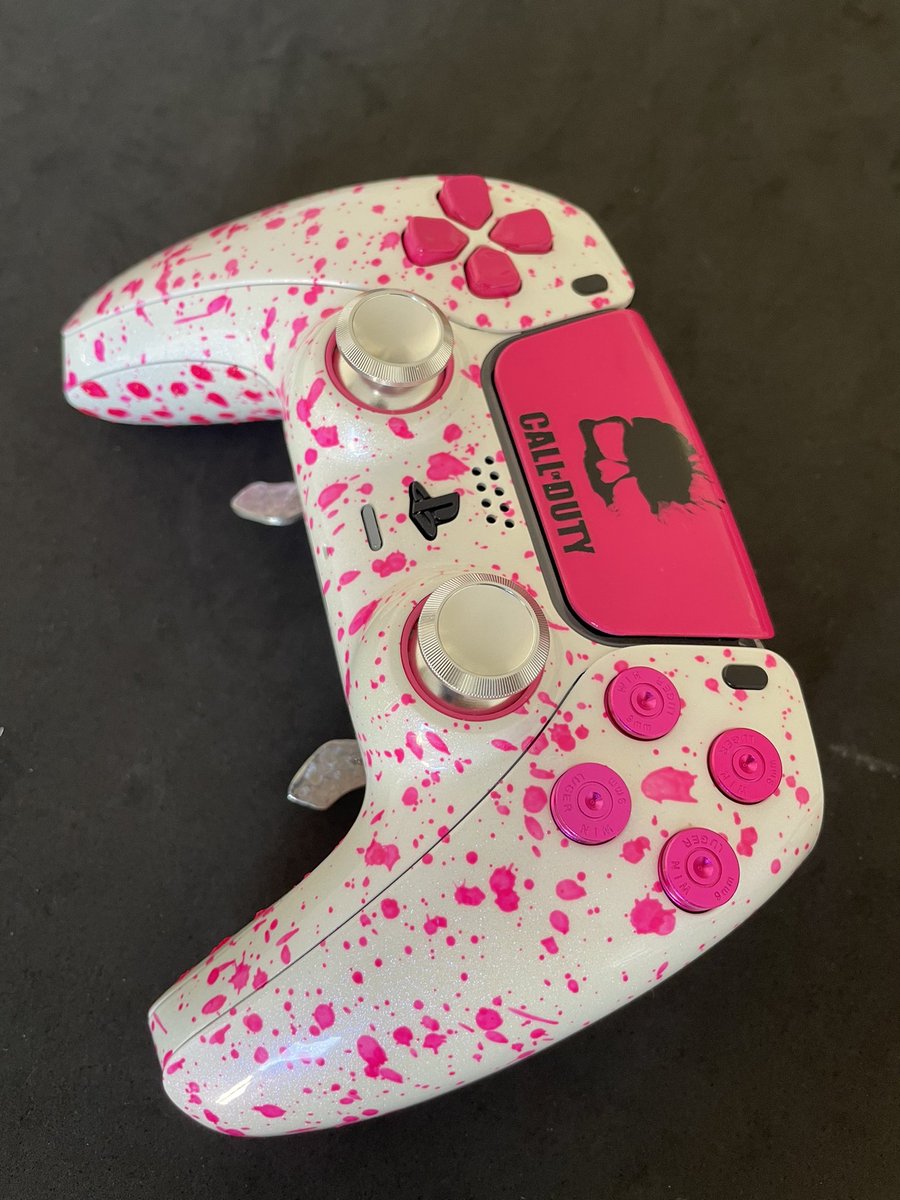 Vicius Controllers tweet media