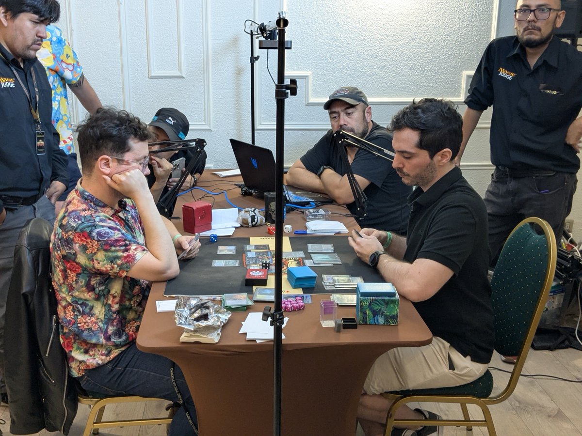 smagicseries tweet picture
