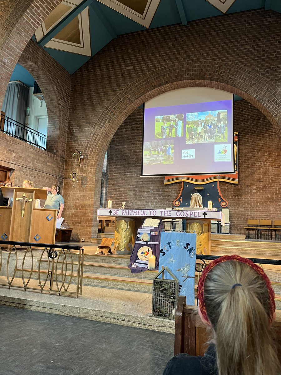 St Teresa UpHolland tweet media