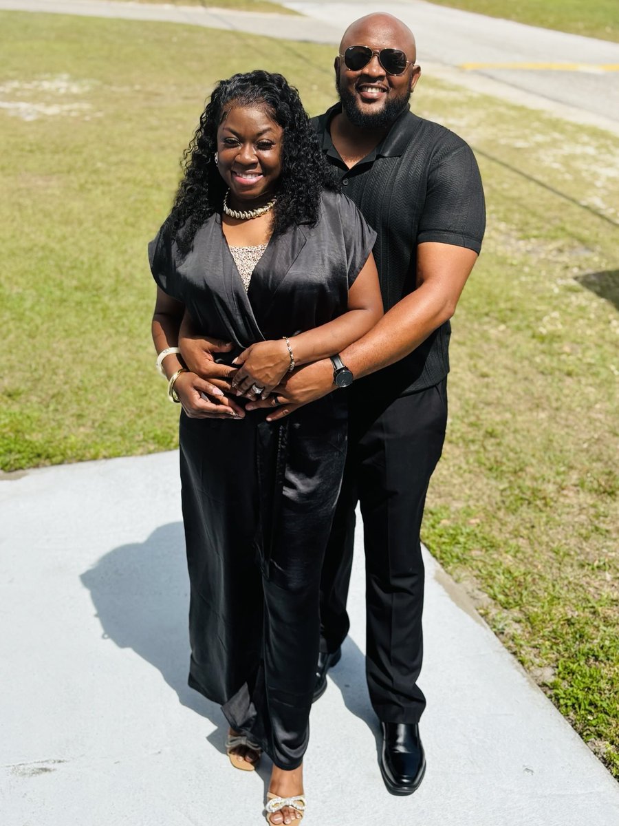 sugarmama813's tweet image. God has been good to us so it’s only right that we give Him some of our time to show him how grateful we are for his Grace and Mercy❤️🙌🏽🙏🏽 #Churchflow #TheColemans❤️