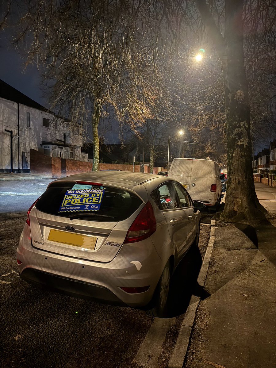 valleys_999's tweet photo. Remember it is your responsibility to make sure that you’re insured before you get behind the wheel! 

This driver’s policy expired in January and didn’t automatically renew as they thought it would. 

Tor issued ✅ 
Vehicle seized ✅ 
#volunteernotamateur https://t.co/TjcgoG66sf