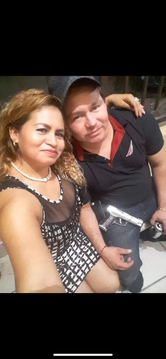AleFerruzcaL's tweet photo. Los hijos de la señora Cecilia Flores pertenecían al crimen organizado, y el mismo crimen organizado se los desapareció en tiempos de #PRIAN . Ahora anda disque muy enojada con la 4taT por la inseguridad y culpando a morena por lo que le pasó a sus hijos. https://t.co/f2OSpokI7k