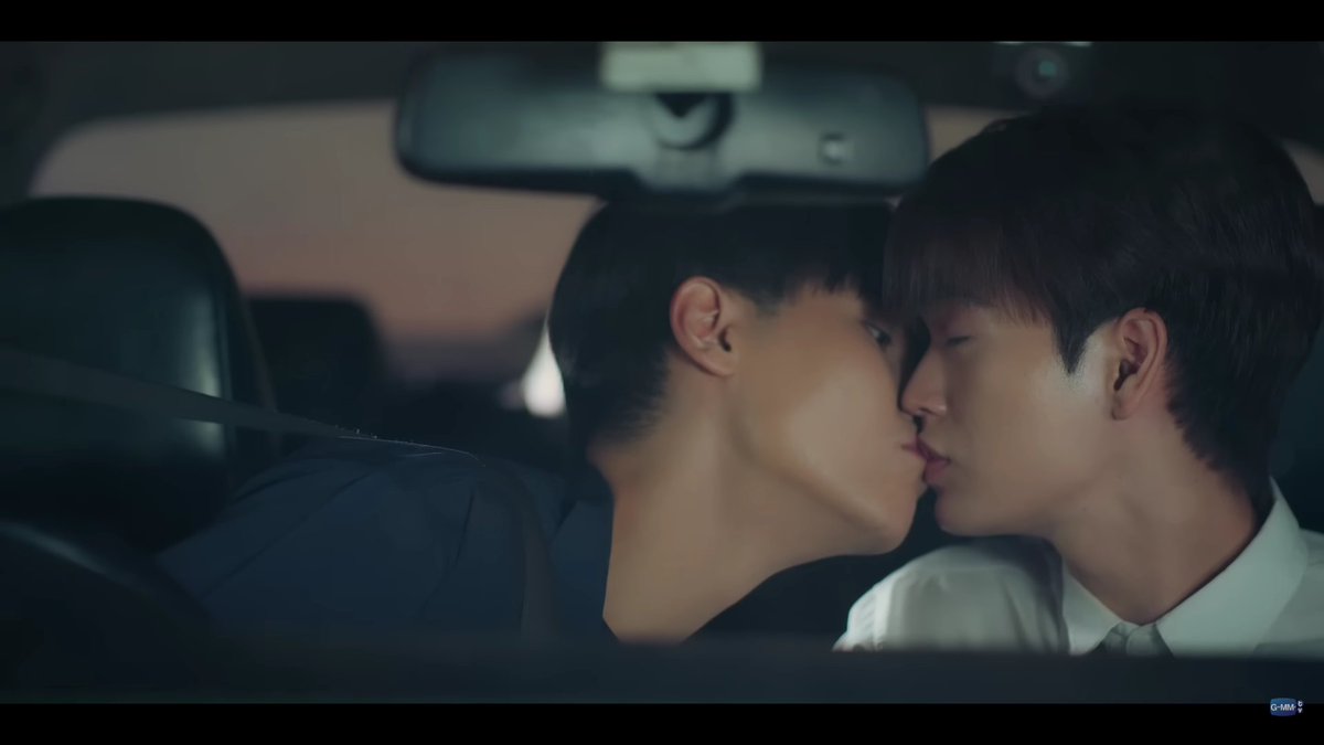 tinnisasimp's tweet photo. is it really a faifawine episode if they end it with a kiss 😭

#Perfect10LinersEP21 
#JuniorMark https://t.co/Zj5ln2EBNW